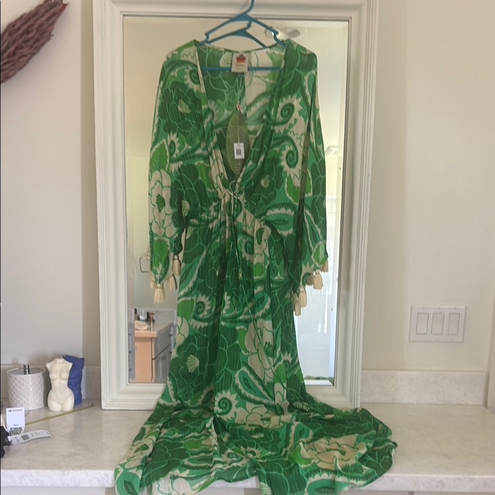 FARM Rio Green Ruffled Wrap Maxi oversized - Picture 5 of 12